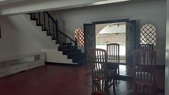 5 Bedroom Mansion Nyali