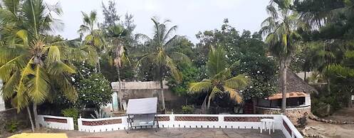 5 Bedroom Mansion Nyali
