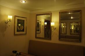 Bufes Hotel