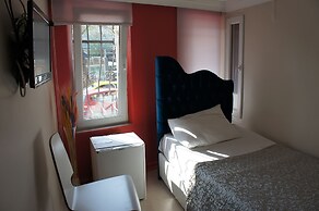 Bufes Hotel