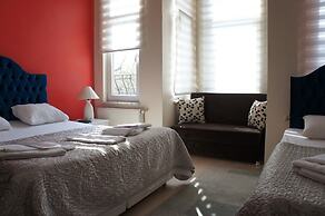 Bufes Hotel