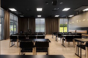 Lily Country Club