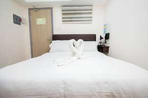 Emerald Island Hotel