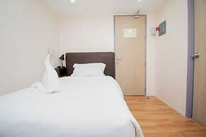 Emerald Island Hotel