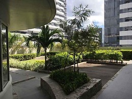 Calyx Centre