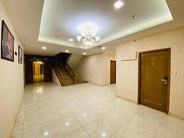 Royal Mansion
