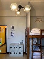 910 Hostel