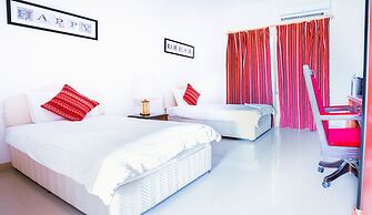 Hoota Guest House