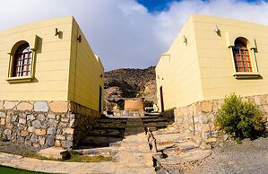 Hoota Guest House