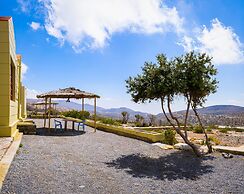 Hoota Guest House
