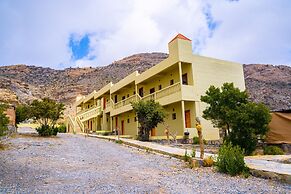 Hoota Guest House