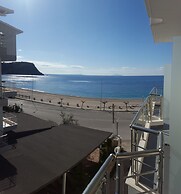 Golden Beach Hotel