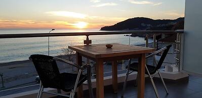 Golden Beach Hotel