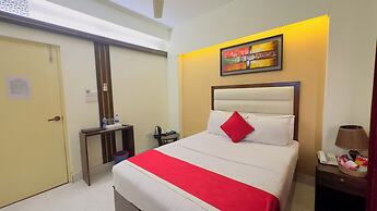 Hotel Grand Circle Inn