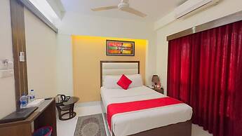 Hotel Grand Circle Inn