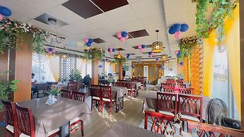 Hotel Grand Circle Inn