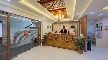 Hotel Grand Circle Inn