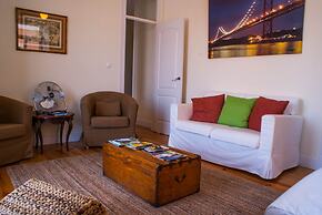 Castelo Terrace Apartments