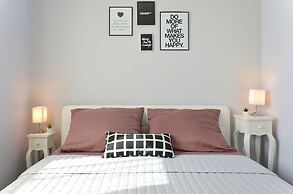 Mar deLuxe Apartments