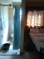 Green Court Hotel