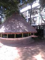 Green Court Hotel