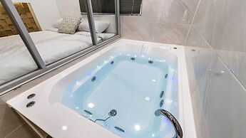Miramonti Pool Villa Pension