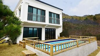 Eco Land Pension