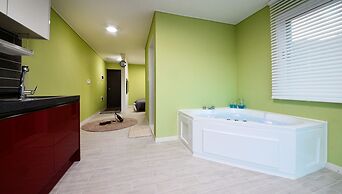 Eco Land Pension