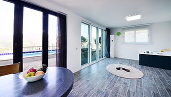 Eco Land Pension