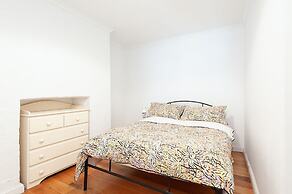 Charming Centrally Located 2 Bedroom Accommodation