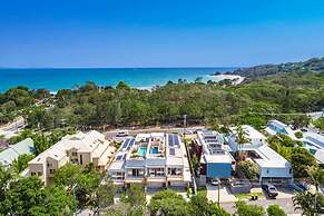 Your Luxury Escape - Driftwood Three