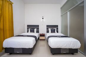 OYO 2695 D'es Guest House
