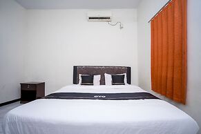 OYO 2695 D'es Guest House