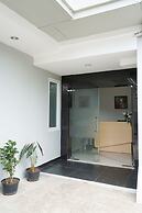 UROOMS Senayan