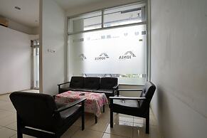 OYO 2869 Ionia Homestay