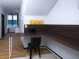 Hotel O Lm Residence