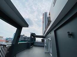 ICON Hotel