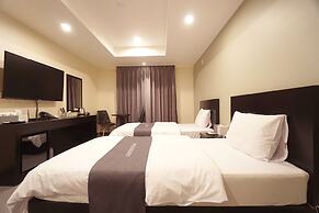 Persimmon Tourist Hotel