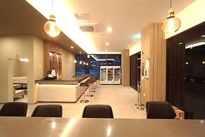Persimmon Tourist Hotel