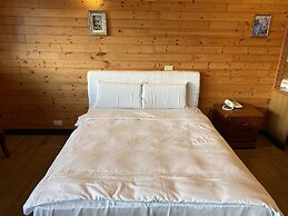 Cloud Falls Resort