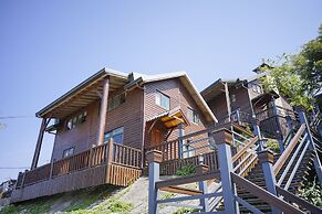 Cloud Falls Resort