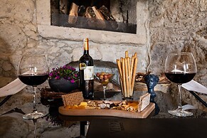 VINO Alacati