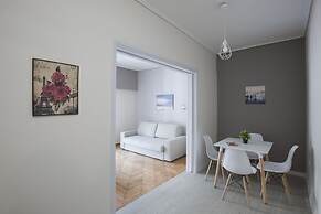 Zan Moreas A Simple & Minimal Apartment