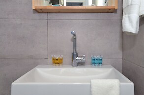 Thiseio a vintage apartment