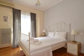 Exarchia a nice and cozy apartment