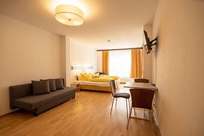 Ford Apartment