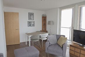 Toothbrush Apartments Waterfront - Adults Only