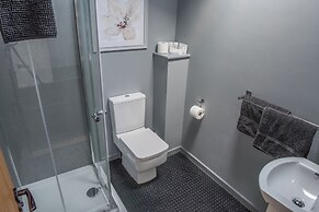Toothbrush Apartments - Central Ipswich - Fore St - Adults Only