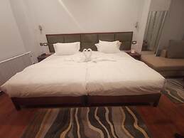 Ludrong Hotel