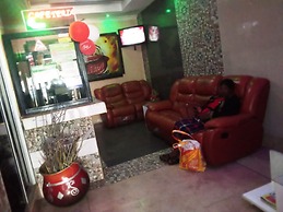 Spanish Lodge Hotel